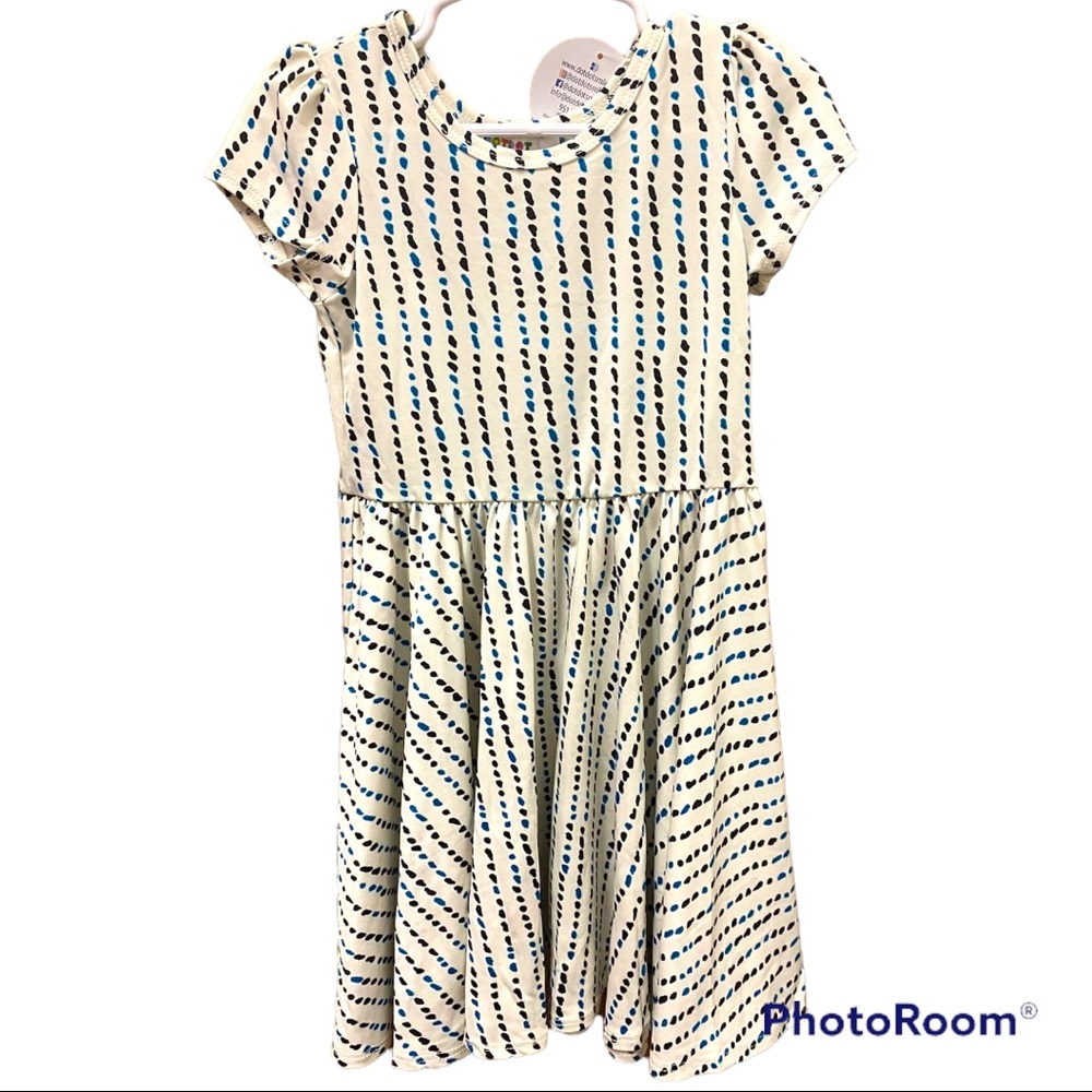 Toddler girls dress size 3/4 NWT